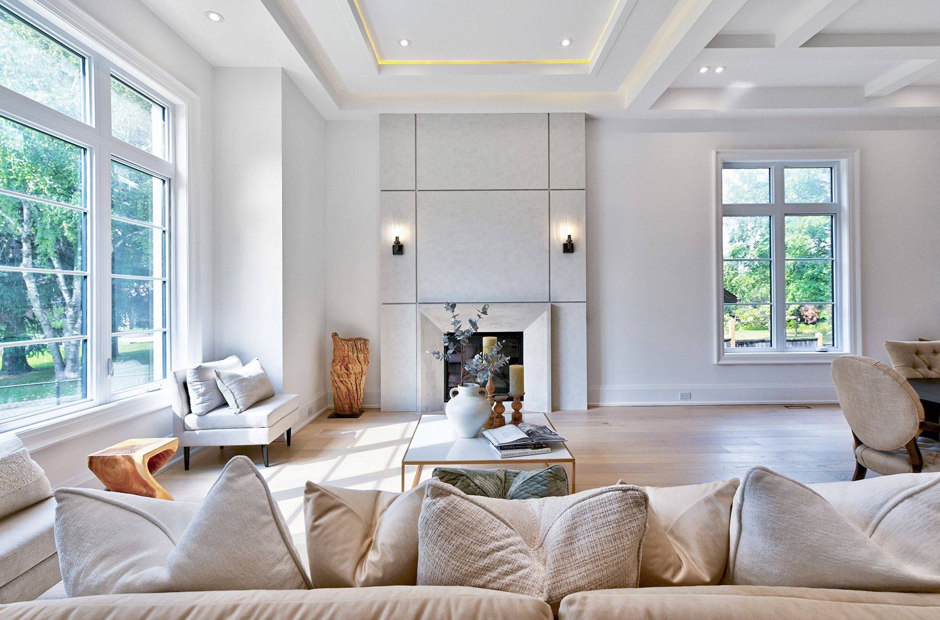 Toronto C13, ON M3B 2P9,27 Hurlingham CRES