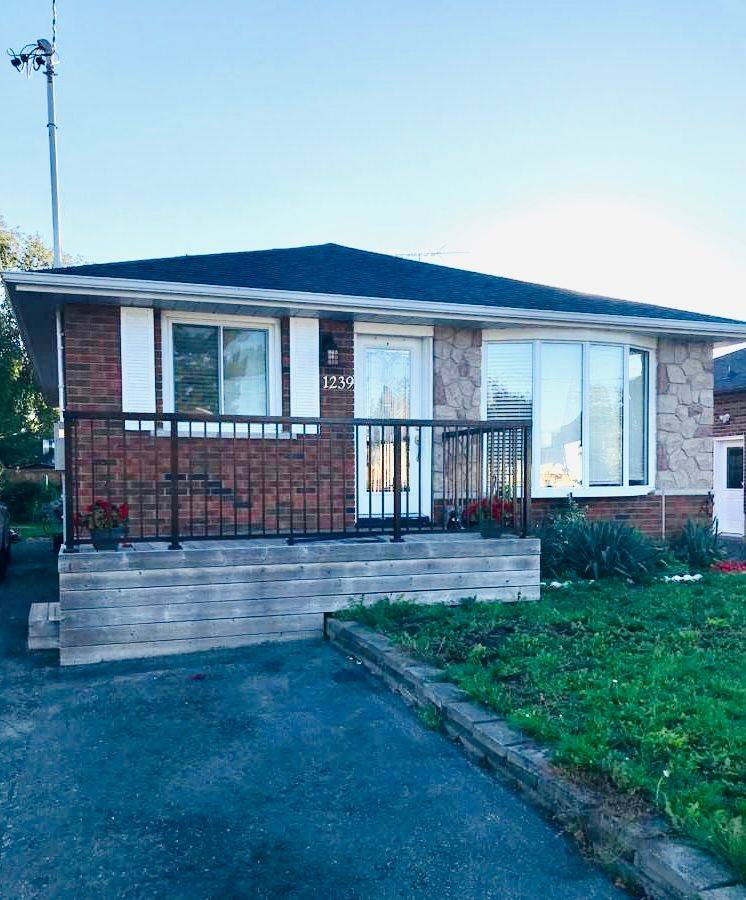 Oshawa, ON L1G 4L1,1239 Somerville ST #Bsmt