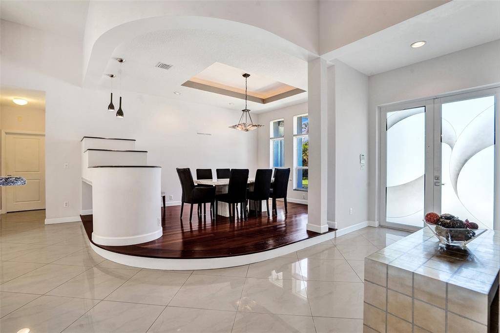 Wilton Manors, FL 33311,300 NW 21st Ct