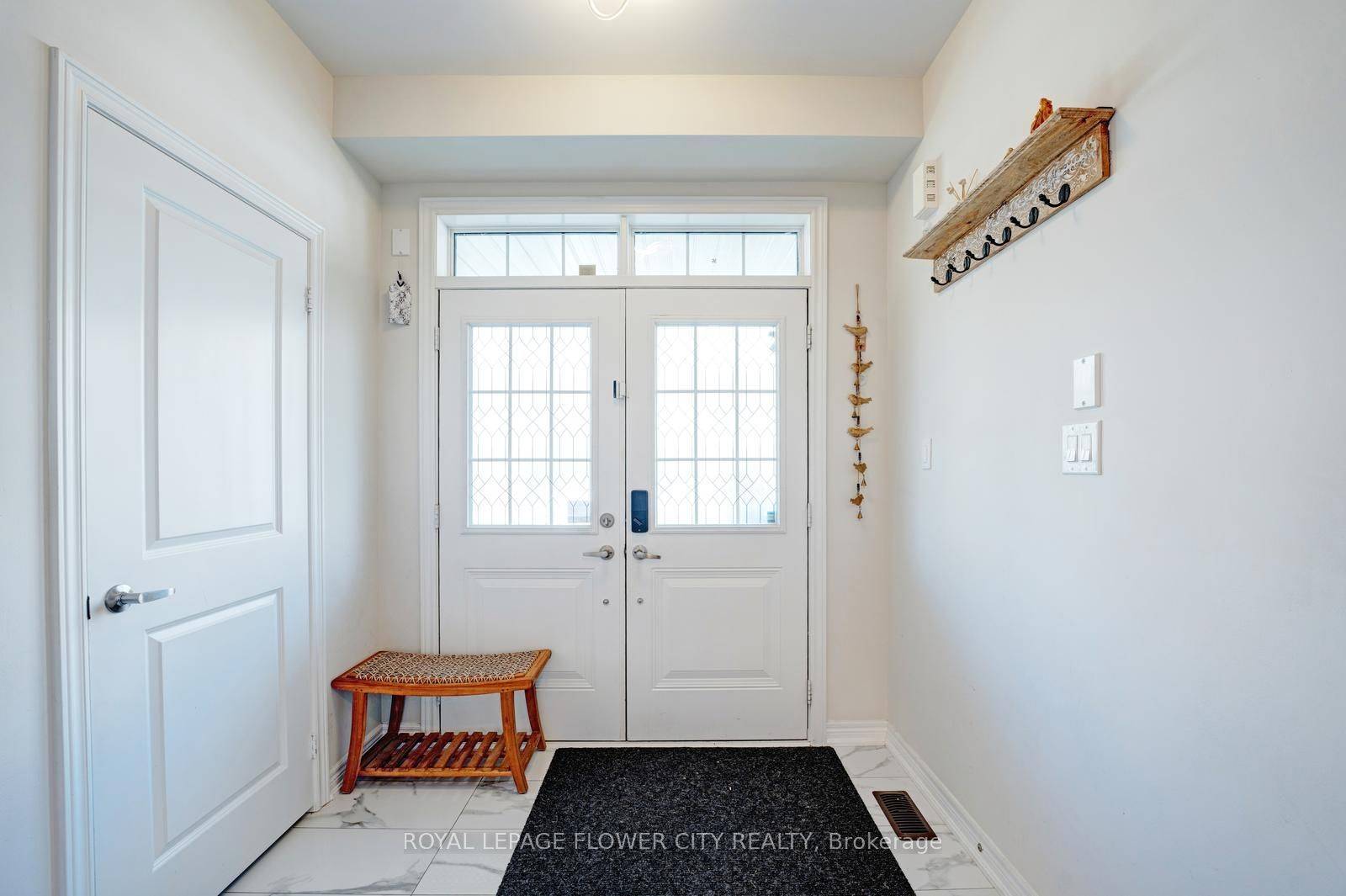 Brampton, ON L7A 5C2,14 LABRISH RD