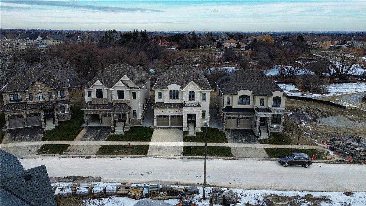 Brampton, ON L6P 4S5,26 Altamira RD