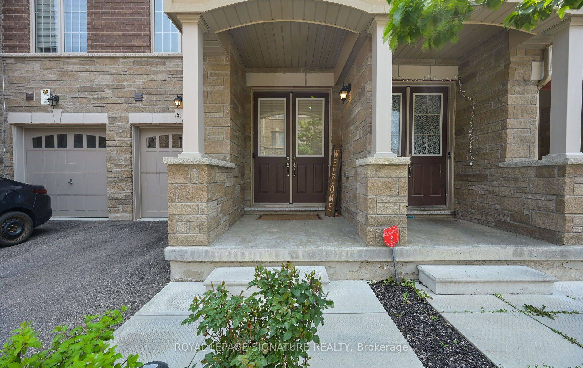 Brampton, ON L6P 4M9,31 Faye ST