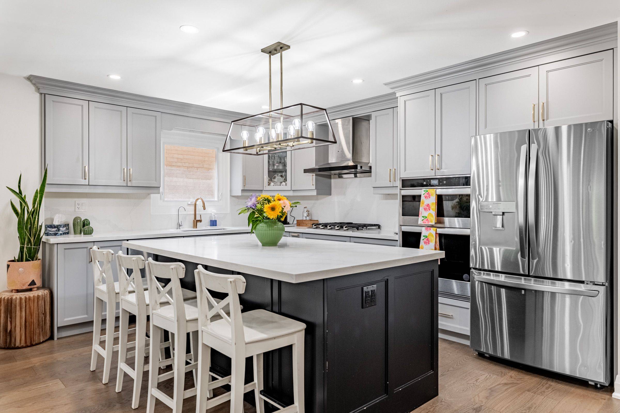 Mississauga, ON L5R 1M3,4631 Dunedin CRES