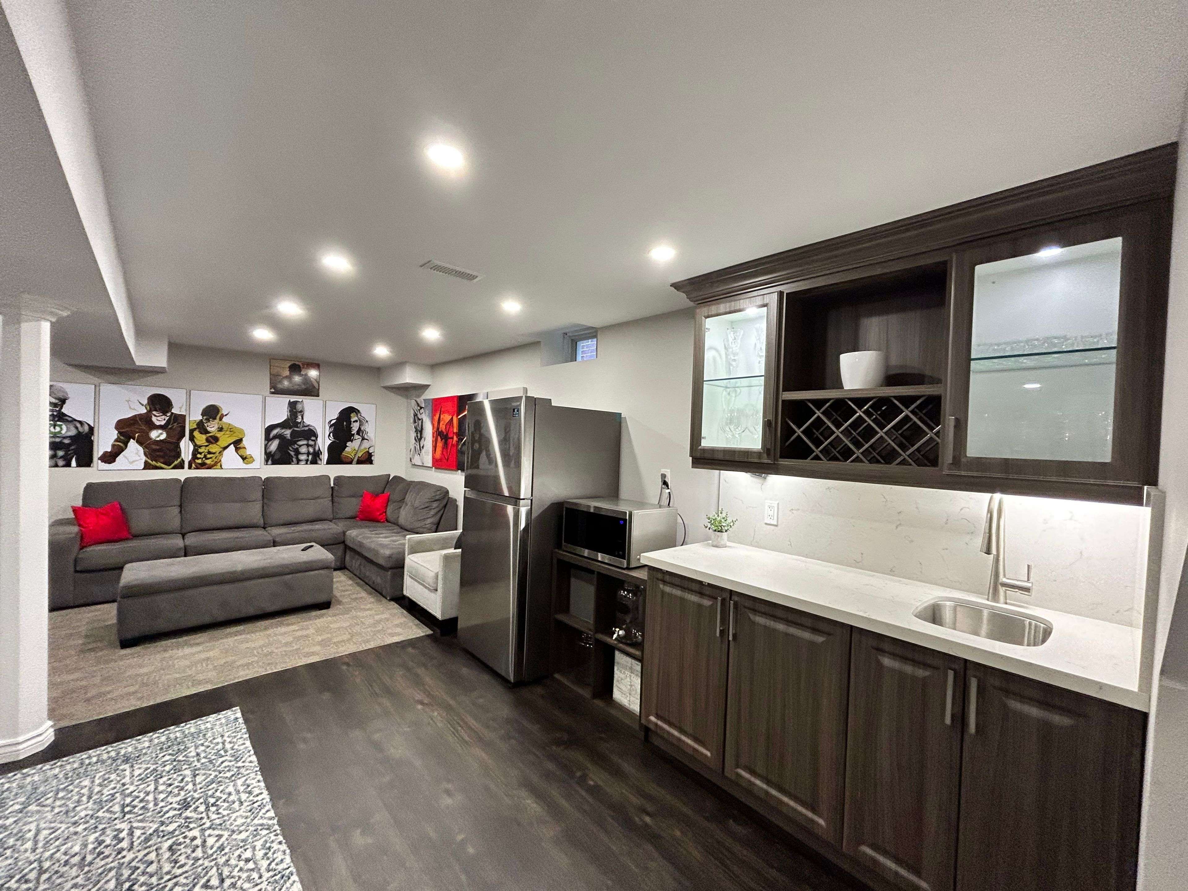 Milton, ON L9T 8T9,371 Hincks DR