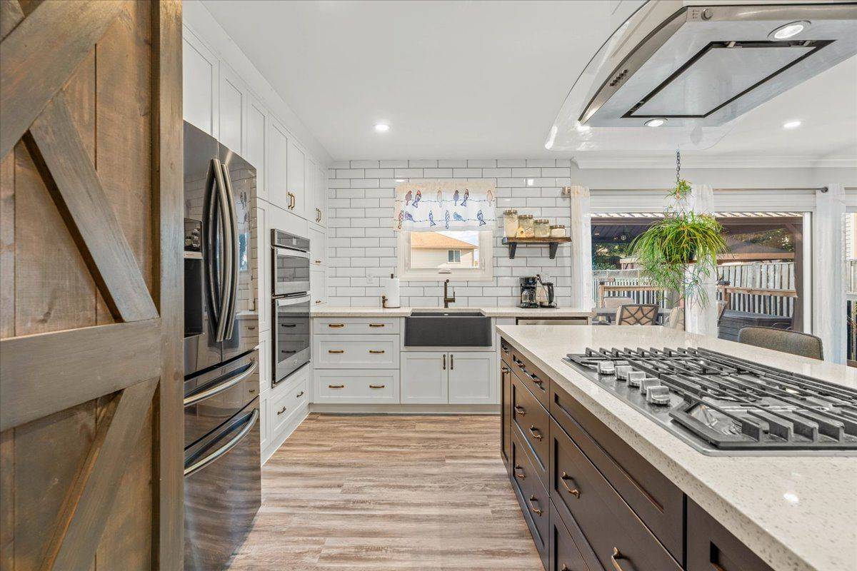 London East, ON N5V 4N1,169 Saddy AVE