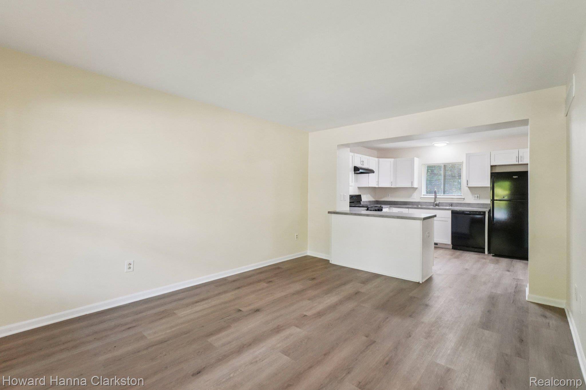 Pontiac, MI 48342,73 Poplar AVE