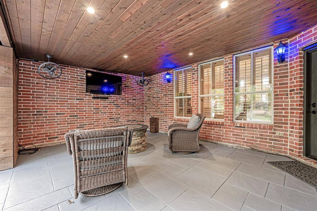 Rowlett, TX 75088,8801 Lakeside Drive