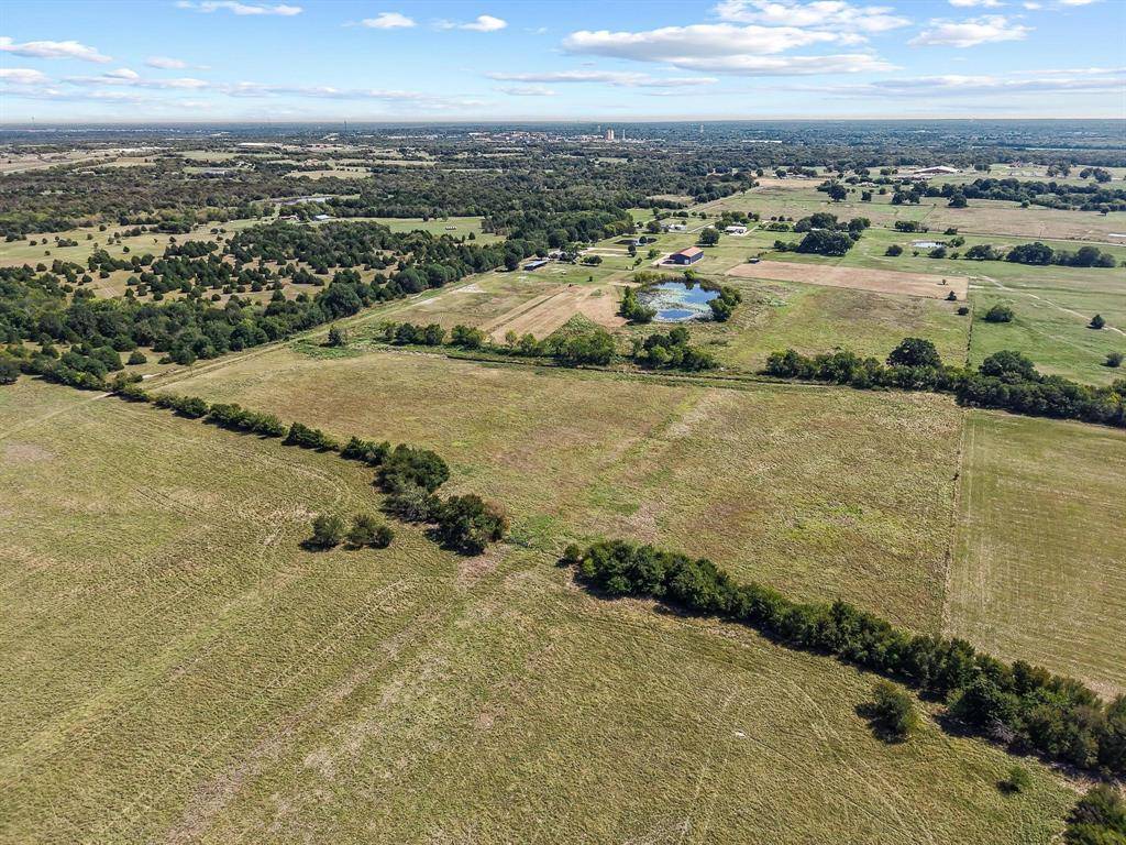 Commerce, TX 75428,486 Private Road 4402