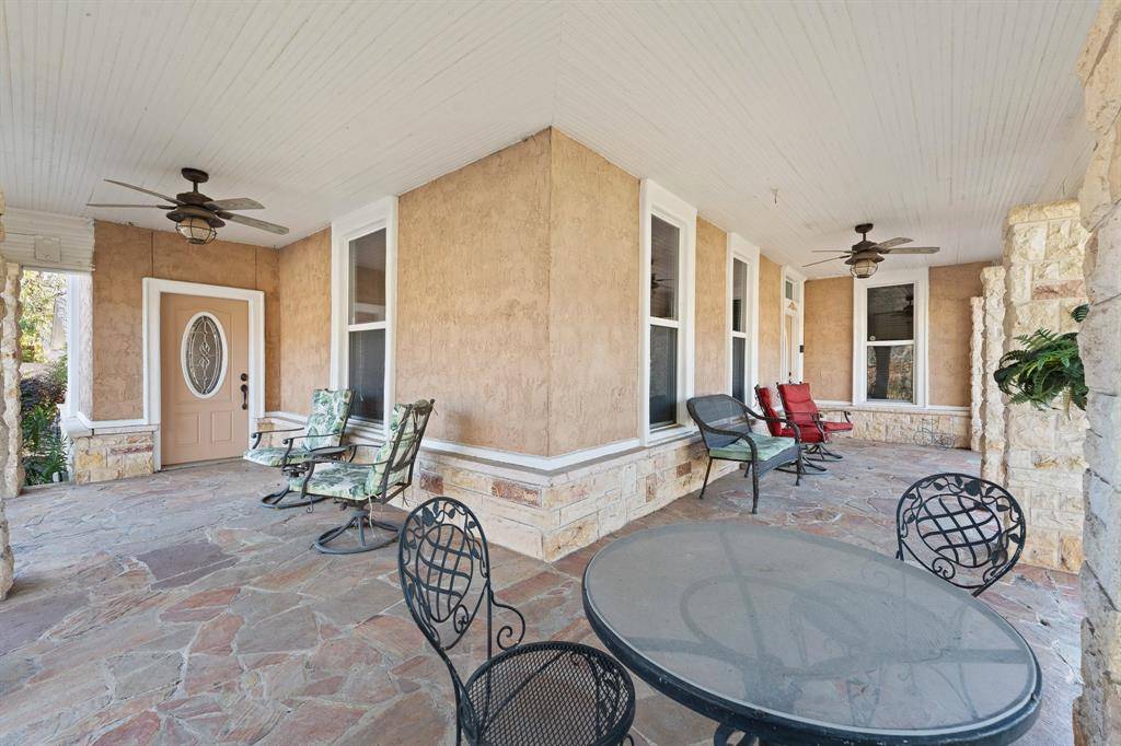 Cleburne, TX 76033,511 W Wilson Street