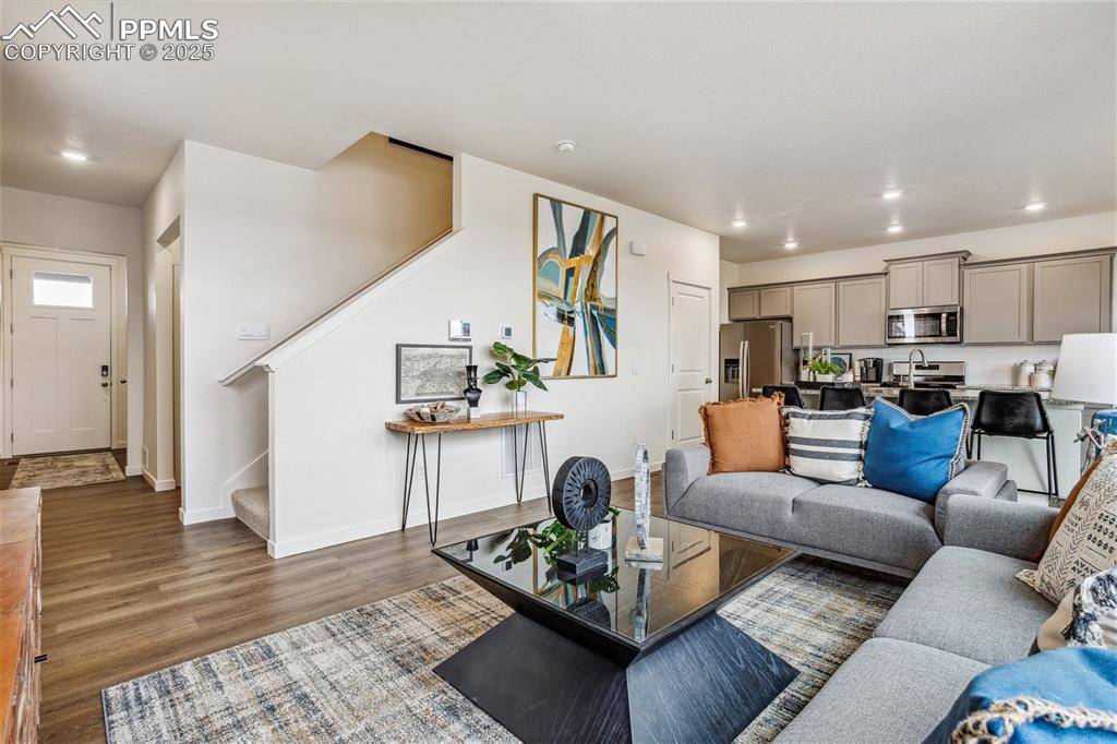 Colorado Springs, CO 80925,6128 Alpine Ridge DR