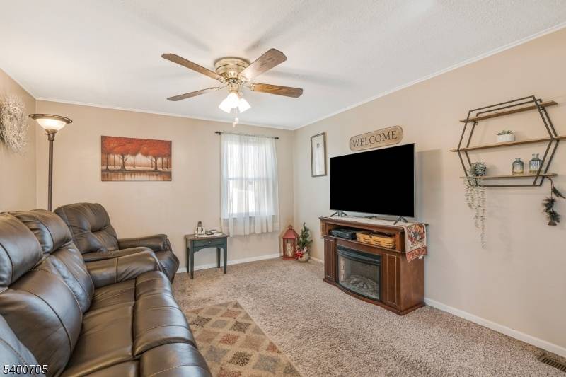 Piscataway Twp., NJ 08854,61 Parkside Ave