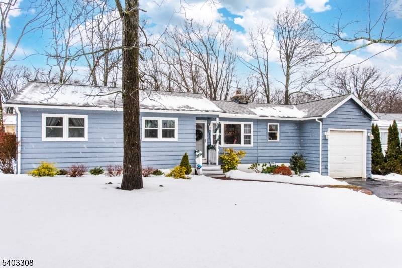 Vernon Twp., NJ 07422,21 Mondamin Rd