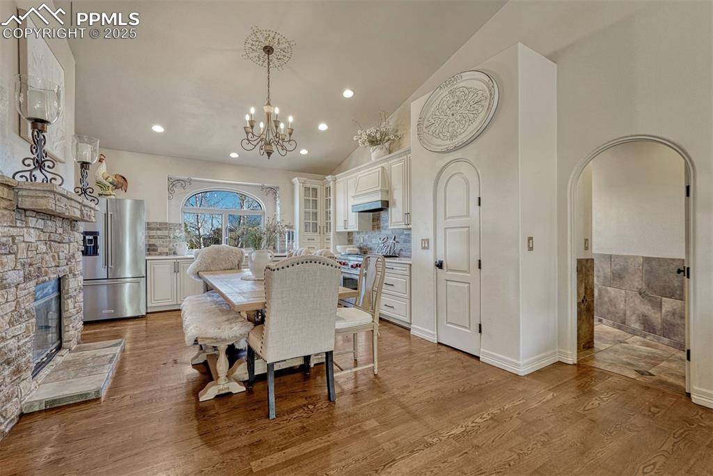 Colorado Springs, CO 80908,18560 Woodhaven DR