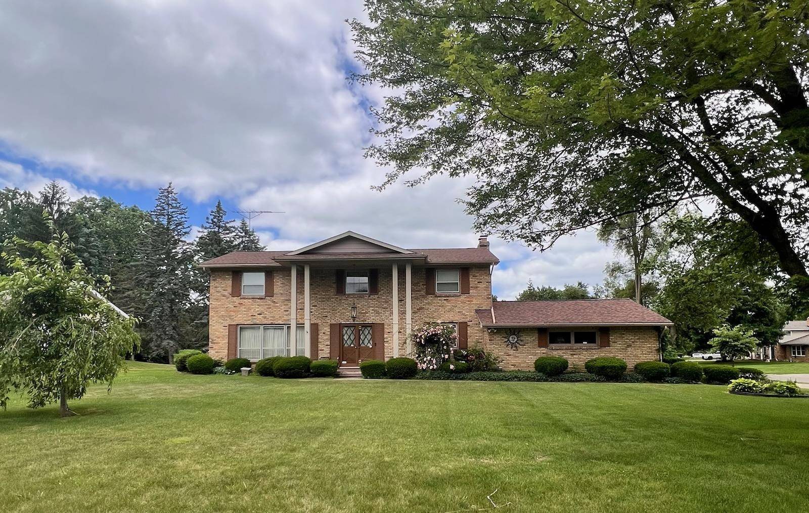 Grand Blanc, MI 48439,1384 Wagon Wheel LN