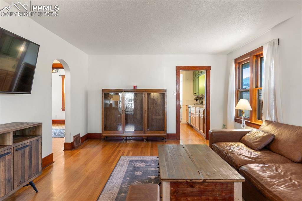 Colorado Springs, CO 80903,743 E Platte AVE