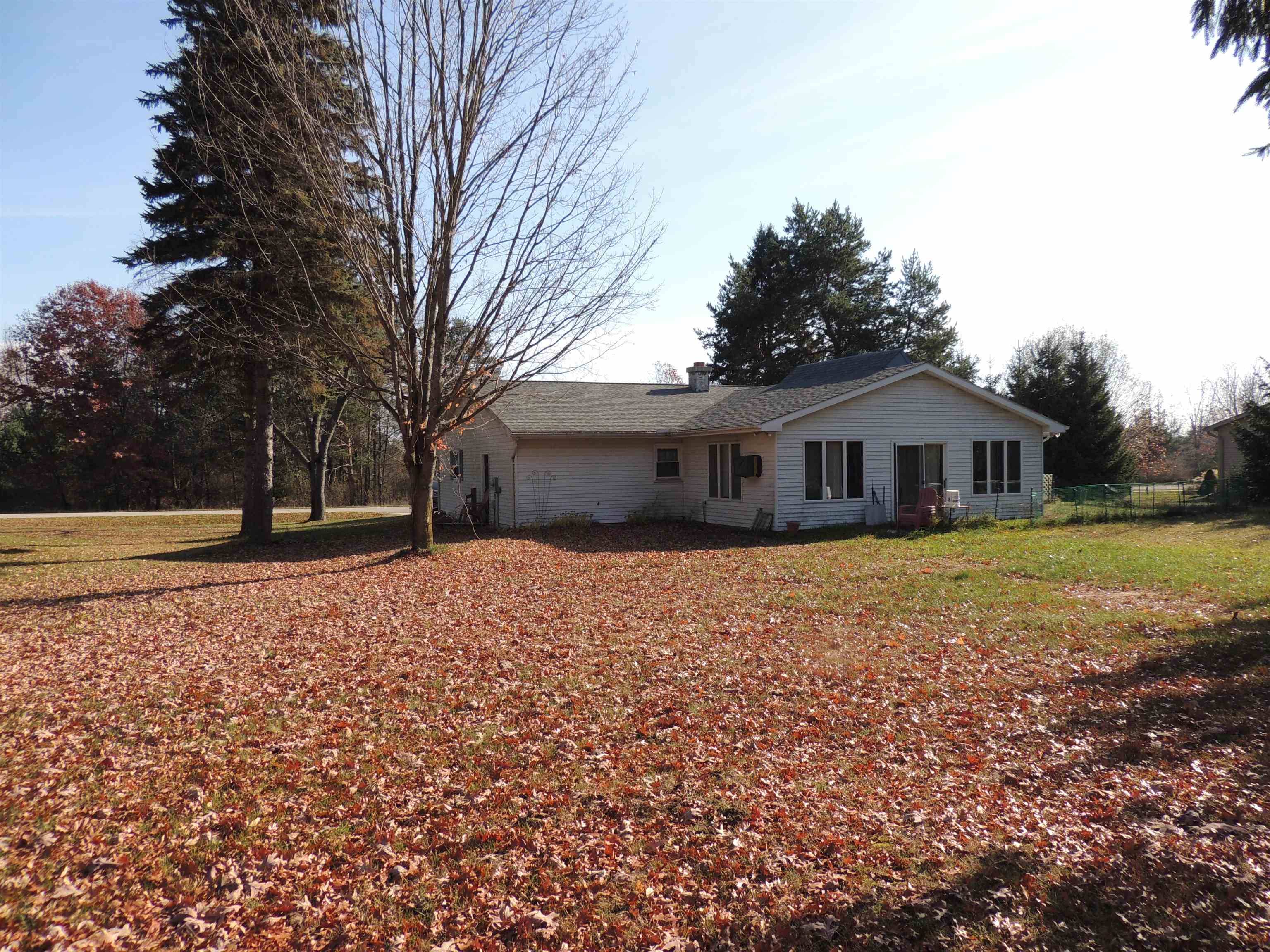 Lake Isabella, MI 48893,1015 Iberian DR