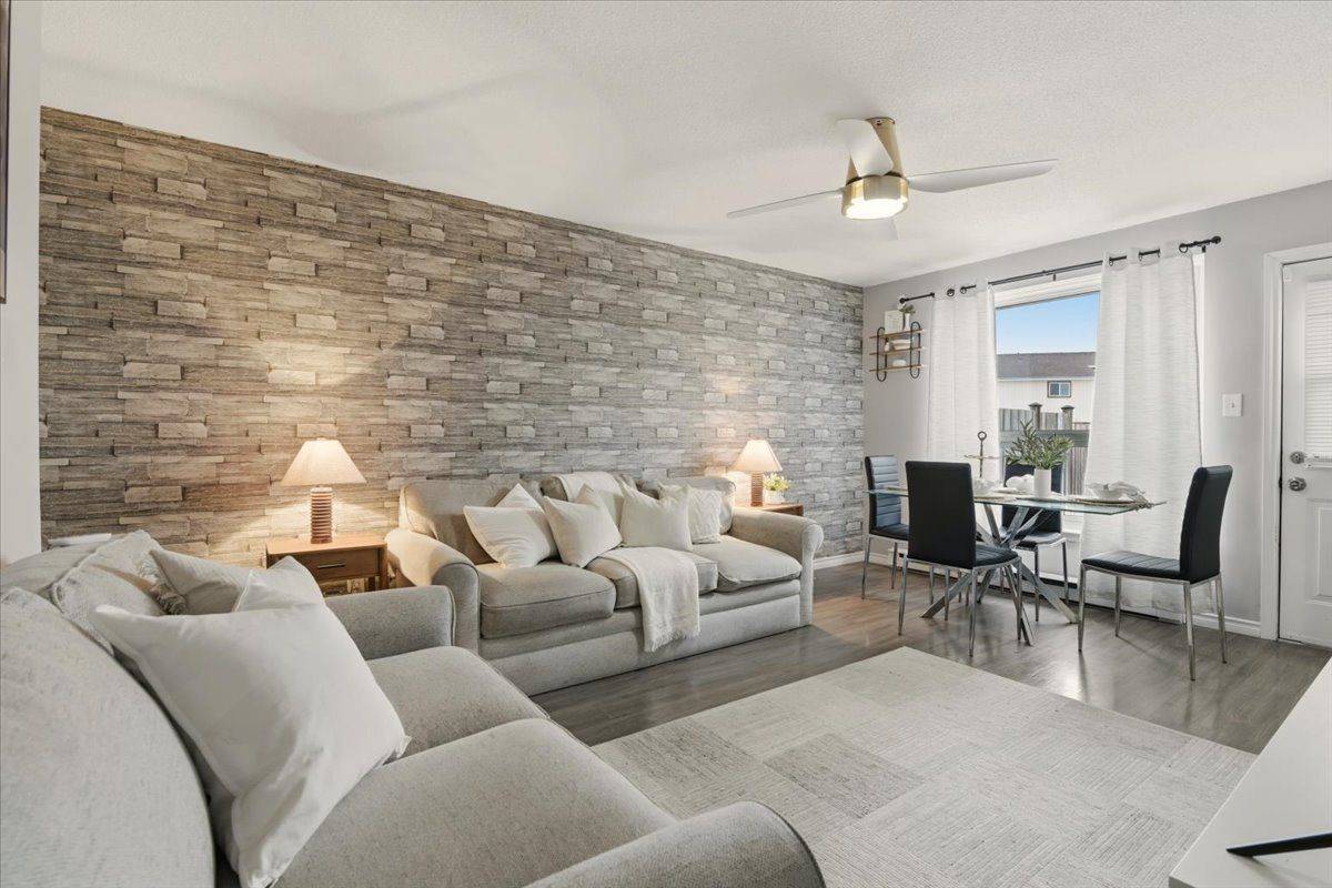 Oshawa, ON L1G 7E6,120 Nonquon RD #76