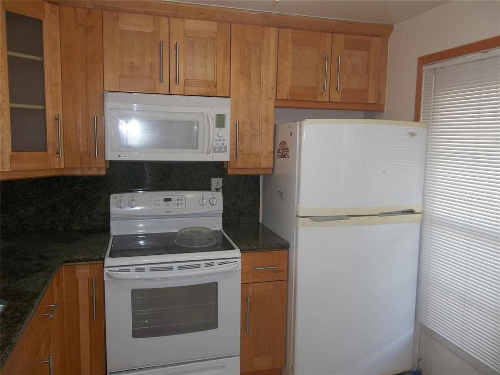 Hallandale Beach, FL 33009,1893 S Ocean Dr #910