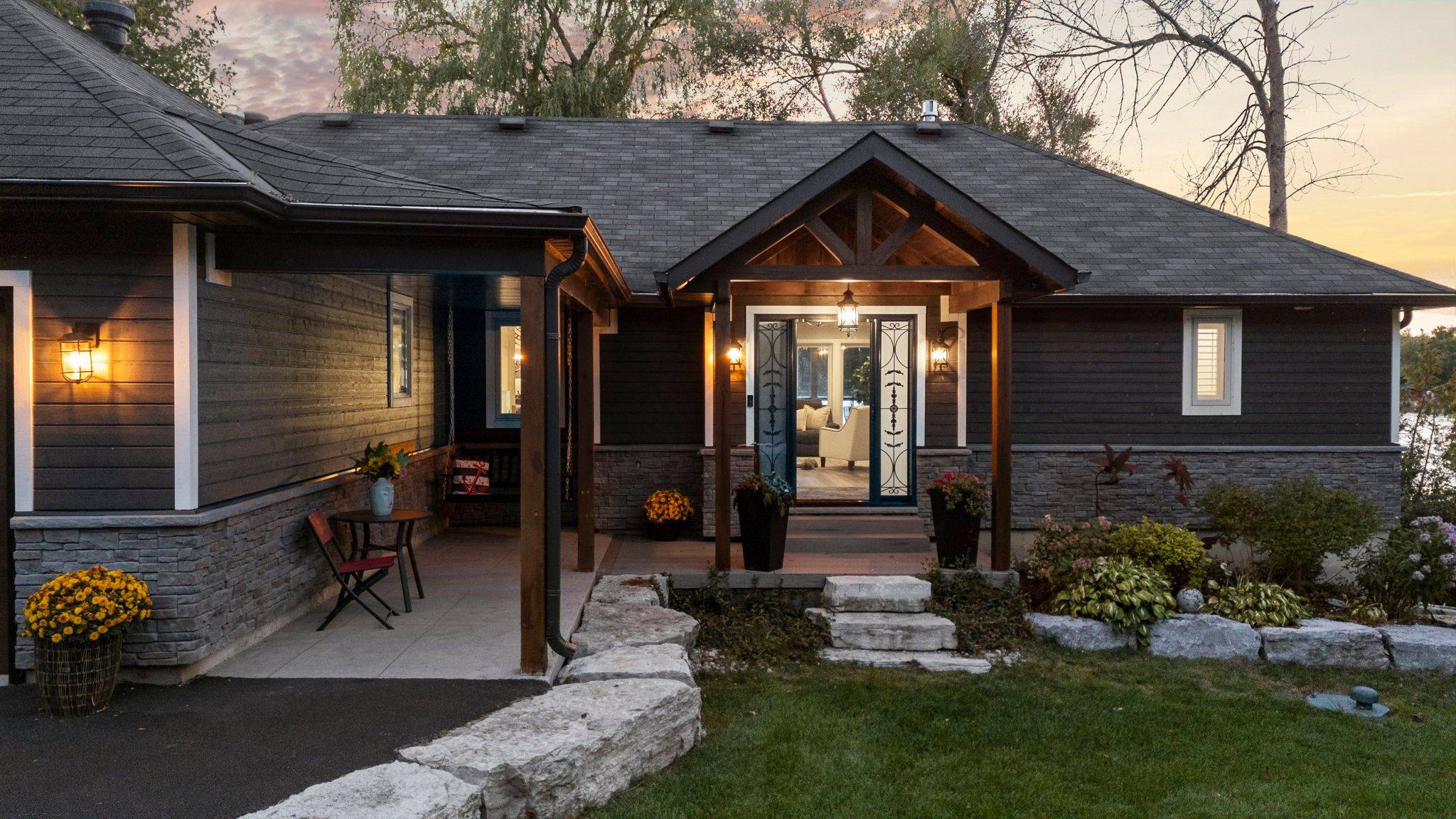 Oro-medonte, ON L3V 6H1,241 Eight Mile PT