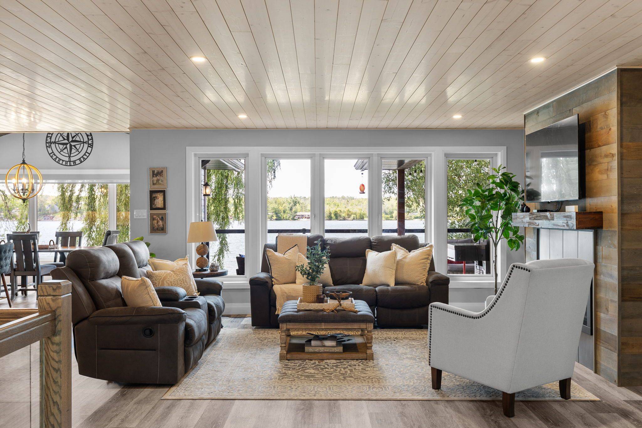 Oro-medonte, ON L3V 6H1,241 Eight Mile PT