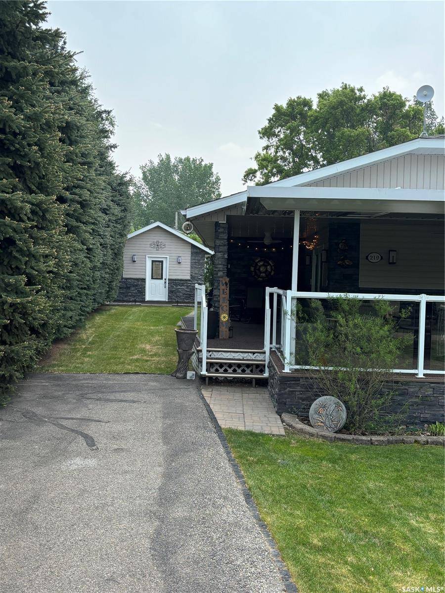 Coteau Beach, SK S0L 0G0,219 Sovereign CRESCENT