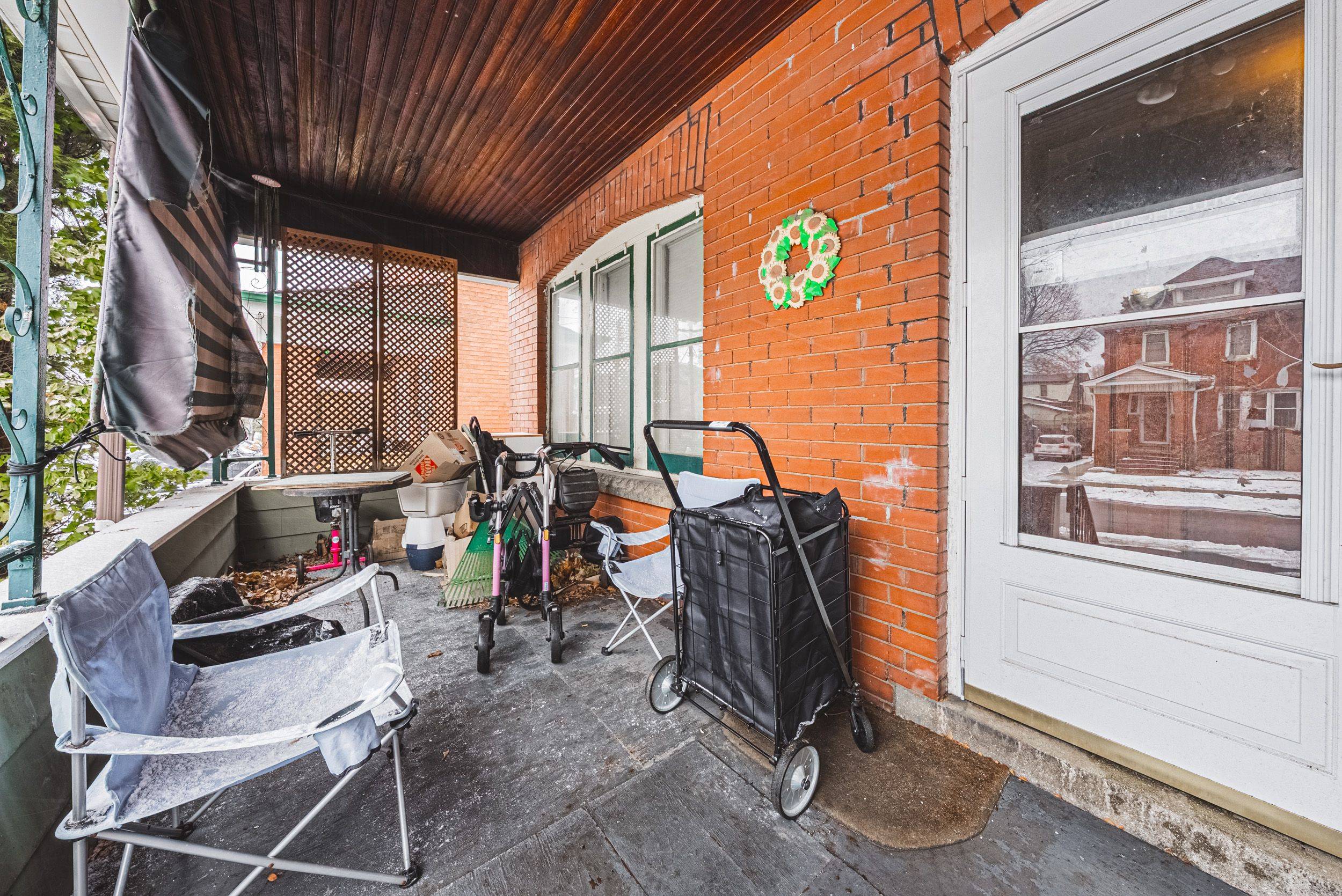 Hamilton, ON L8K 2J1,193 Edgemont ST S