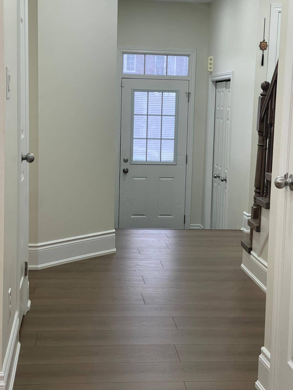 Kitchener, ON N2R 1W6,58 Renfrew ST