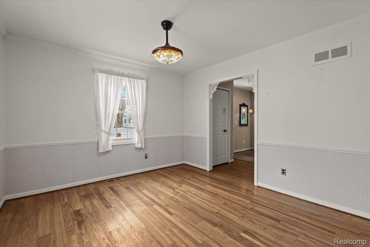 Plymouth, MI 48170,45524 Woodleigh WAY