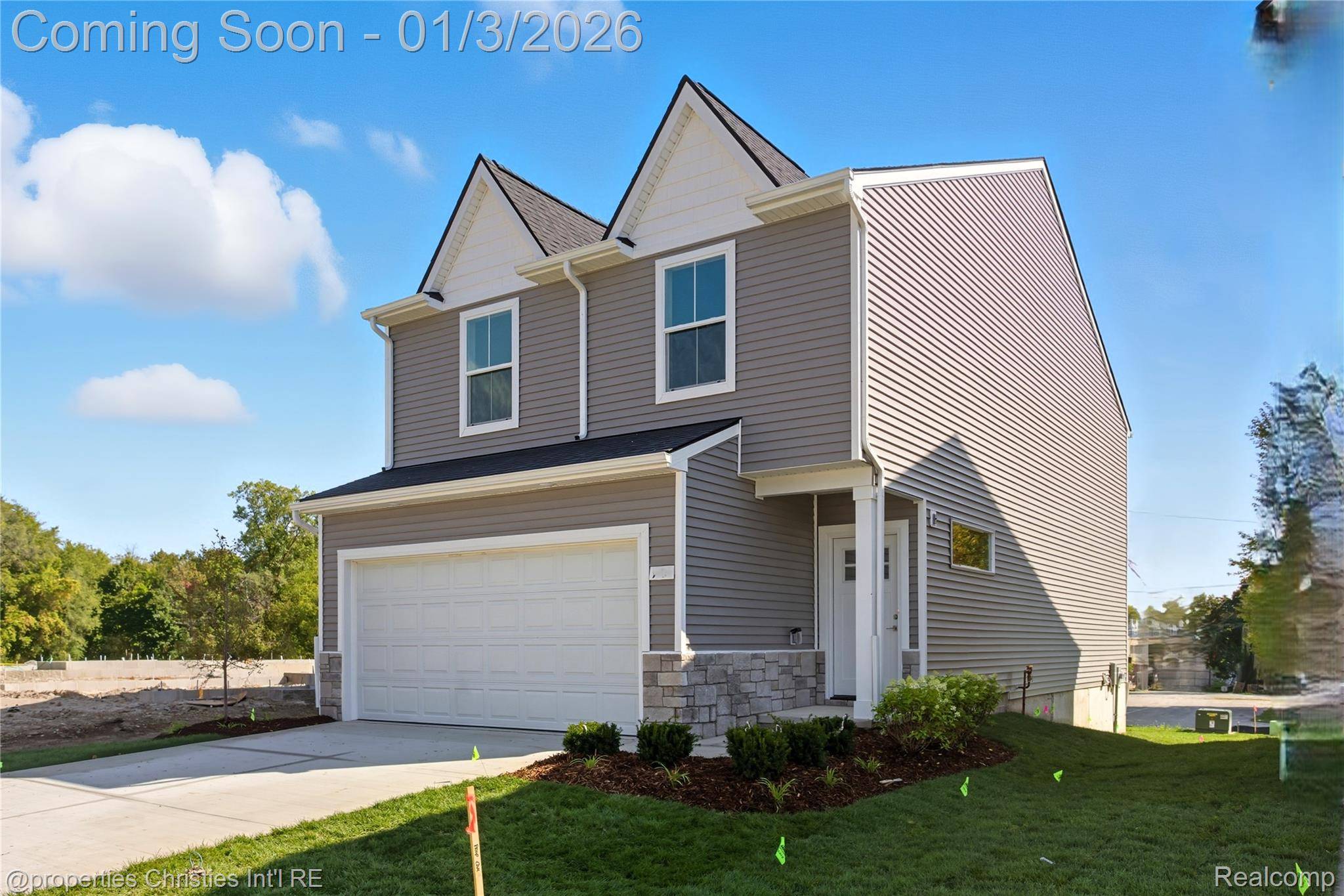 Saline, MI 48176,124 Parsons LN