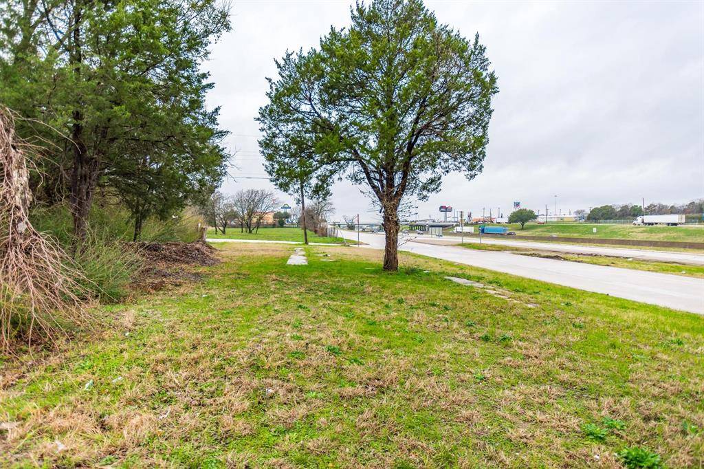 8316 Marigold Drive, Dallas, TX 75241