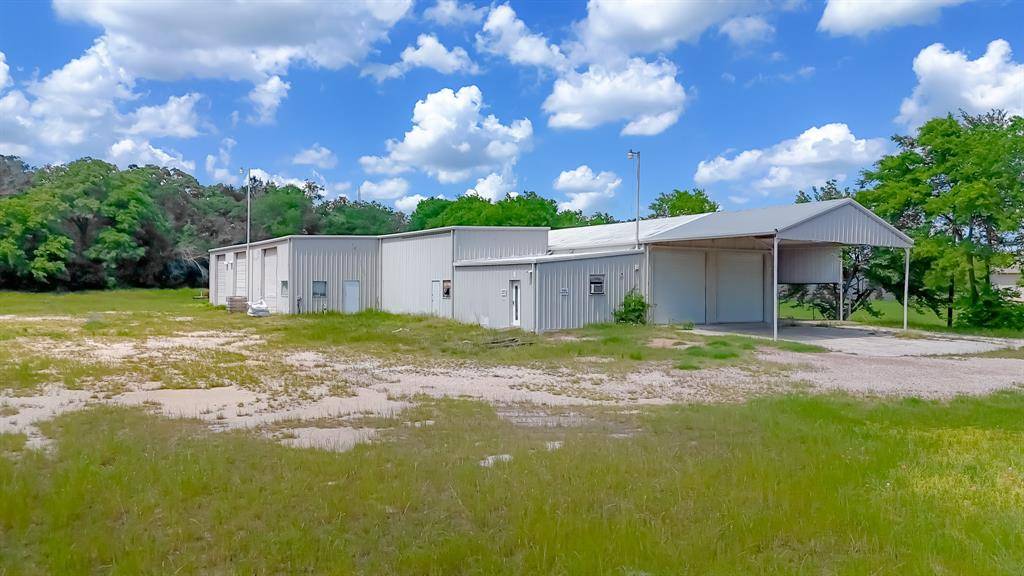 Corsicana, TX 75110,932 Phife Road