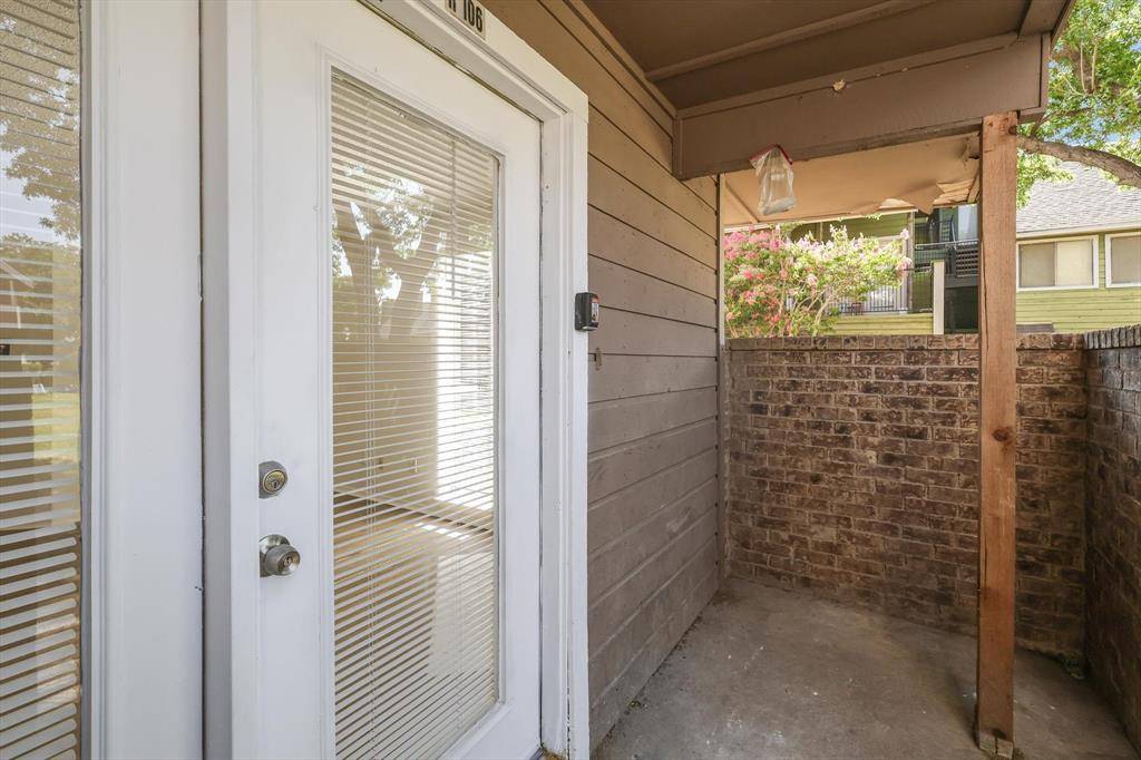 Dallas, TX 75243,9835 Walnut Street #106