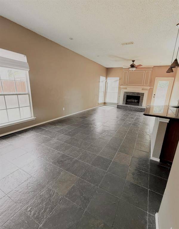 Arlington, TX 76016,7108 Royal Gate Drive