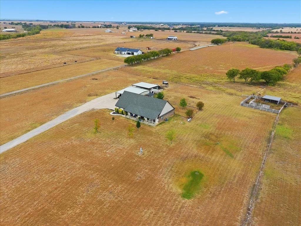 Italy, TX 76651,2170 Derrs Chapel Road