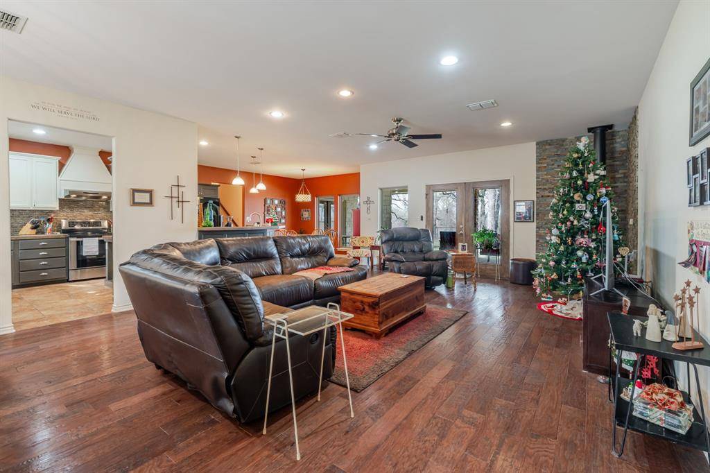 Stephenville, TX 76401,1085 Walking Horse Drive