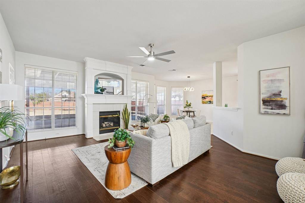 Murphy, TX 75094,237 Mimosa Drive