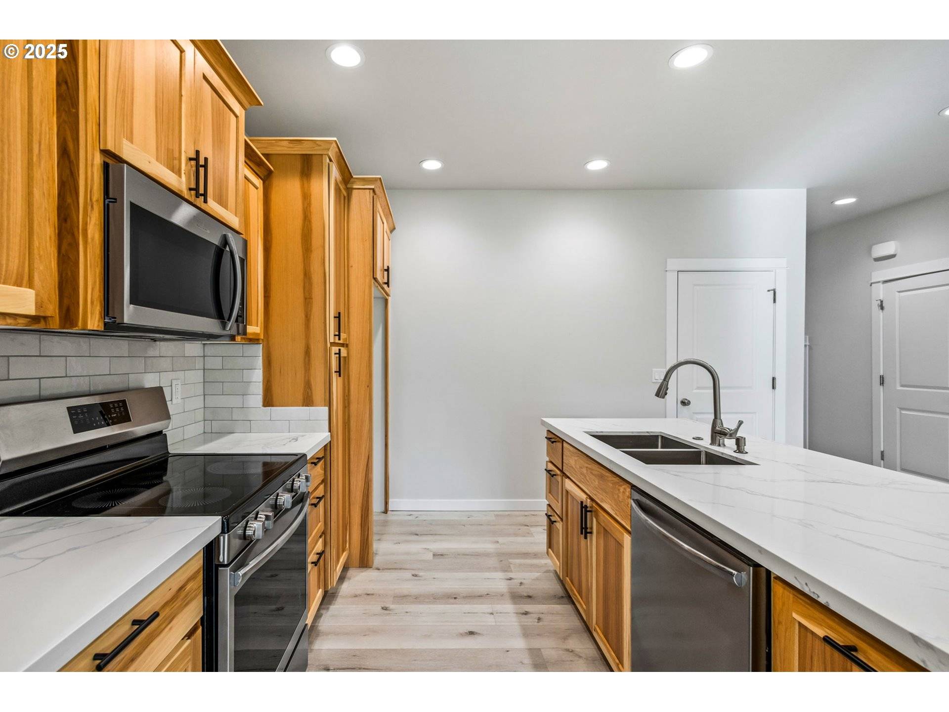 Sweet Home, OR 97386,3619 GREEN RIVER RD