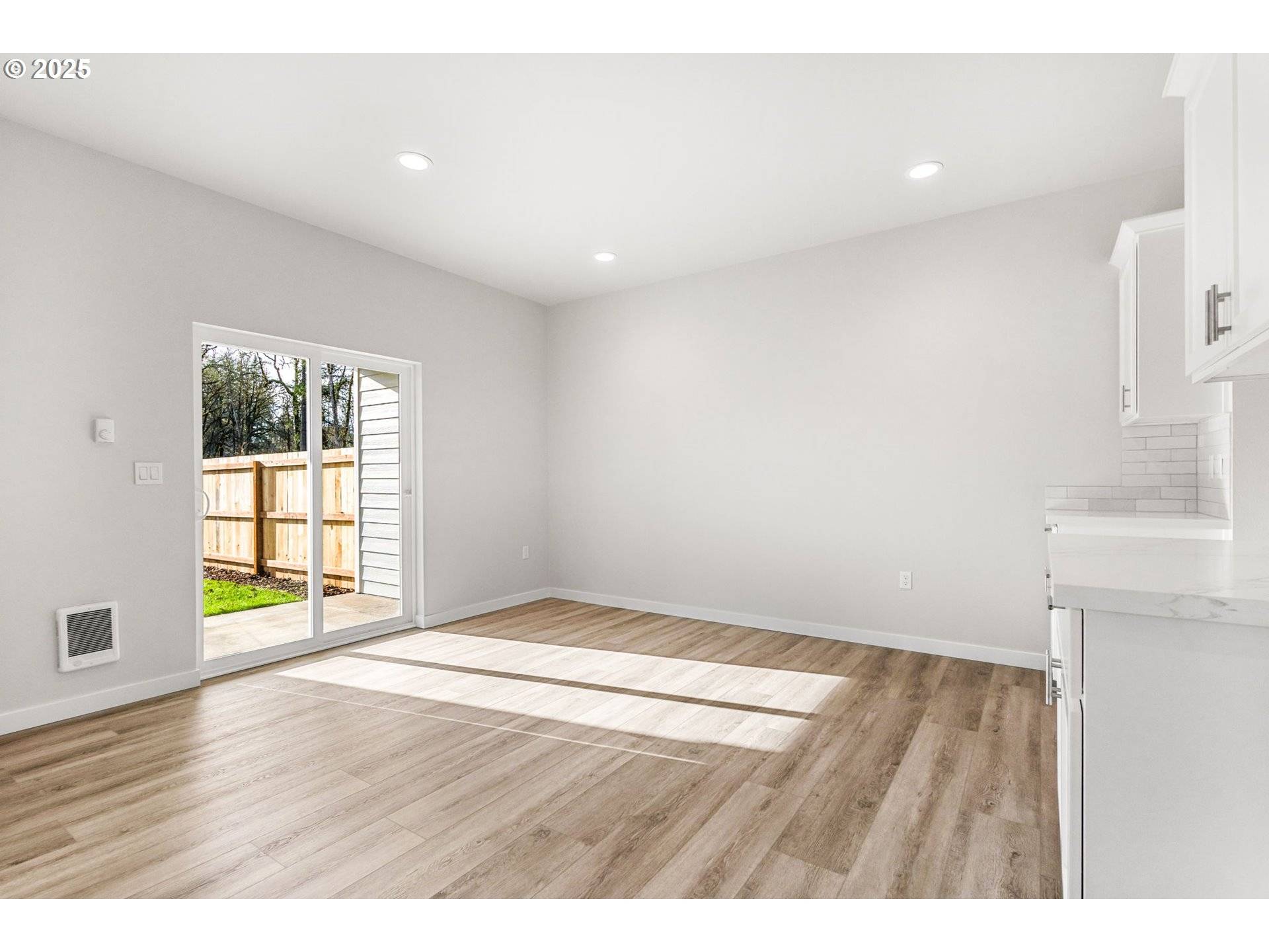 Sweet Home, OR 97386,3623 GREEN RIVER RD