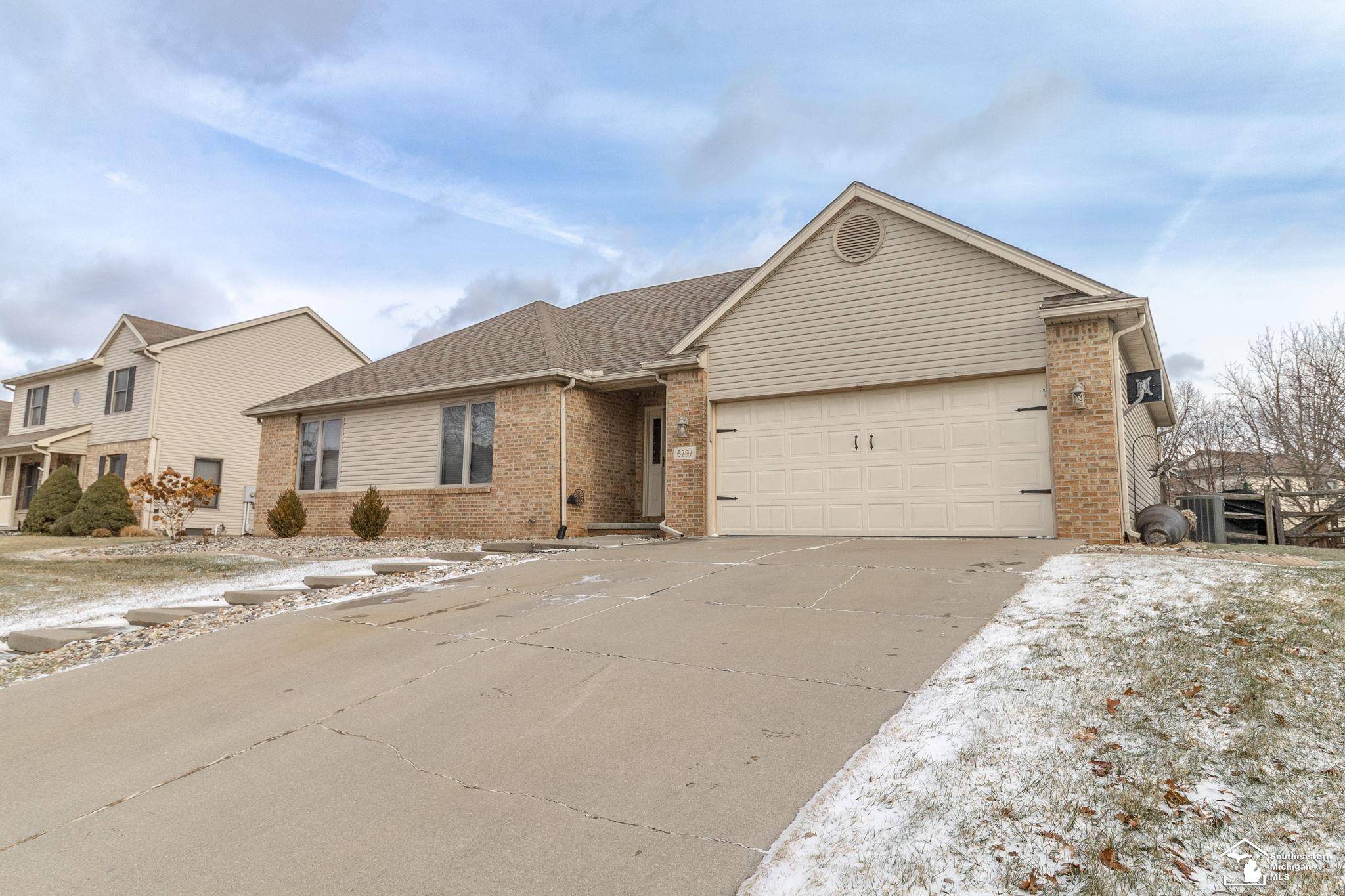 Temperance, MI 48182,6292 Muirfield DR