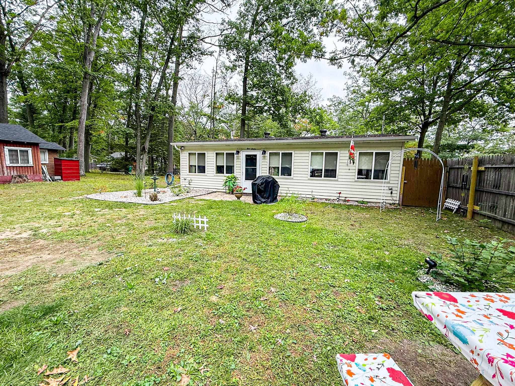 Prudenville, MI 48651,112 Cottage DR