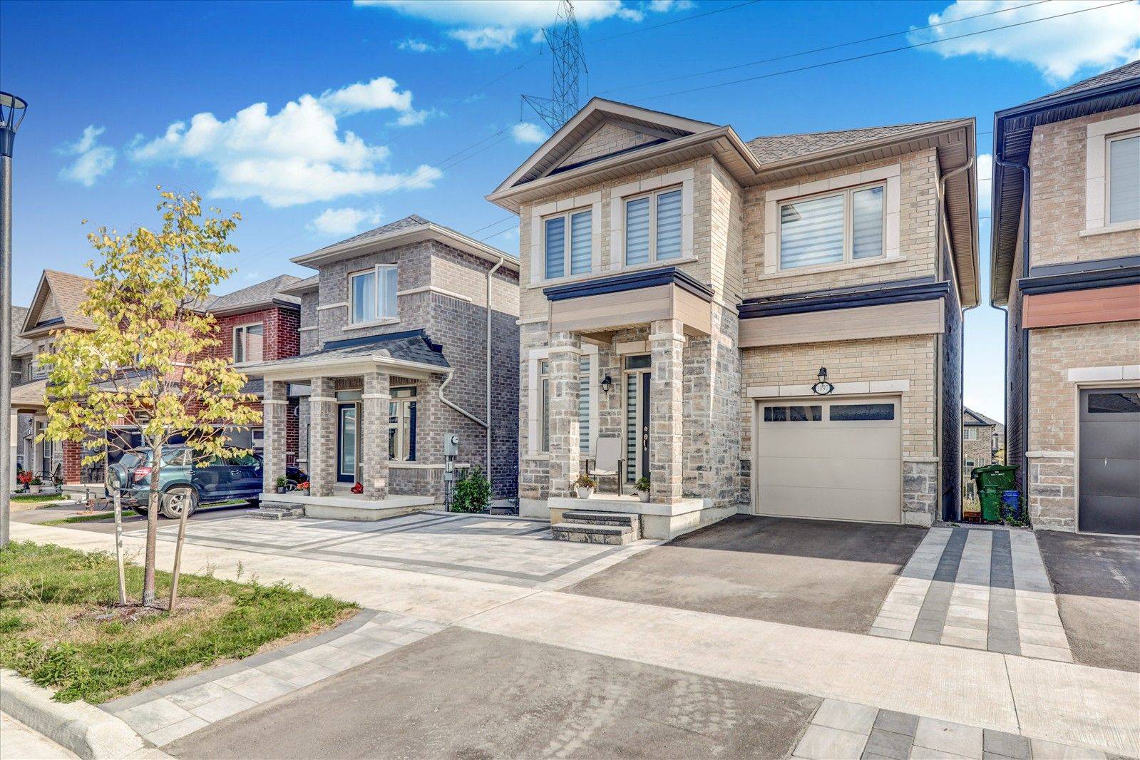 Pickering, ON L1X 0L7,1097 Cameo ST