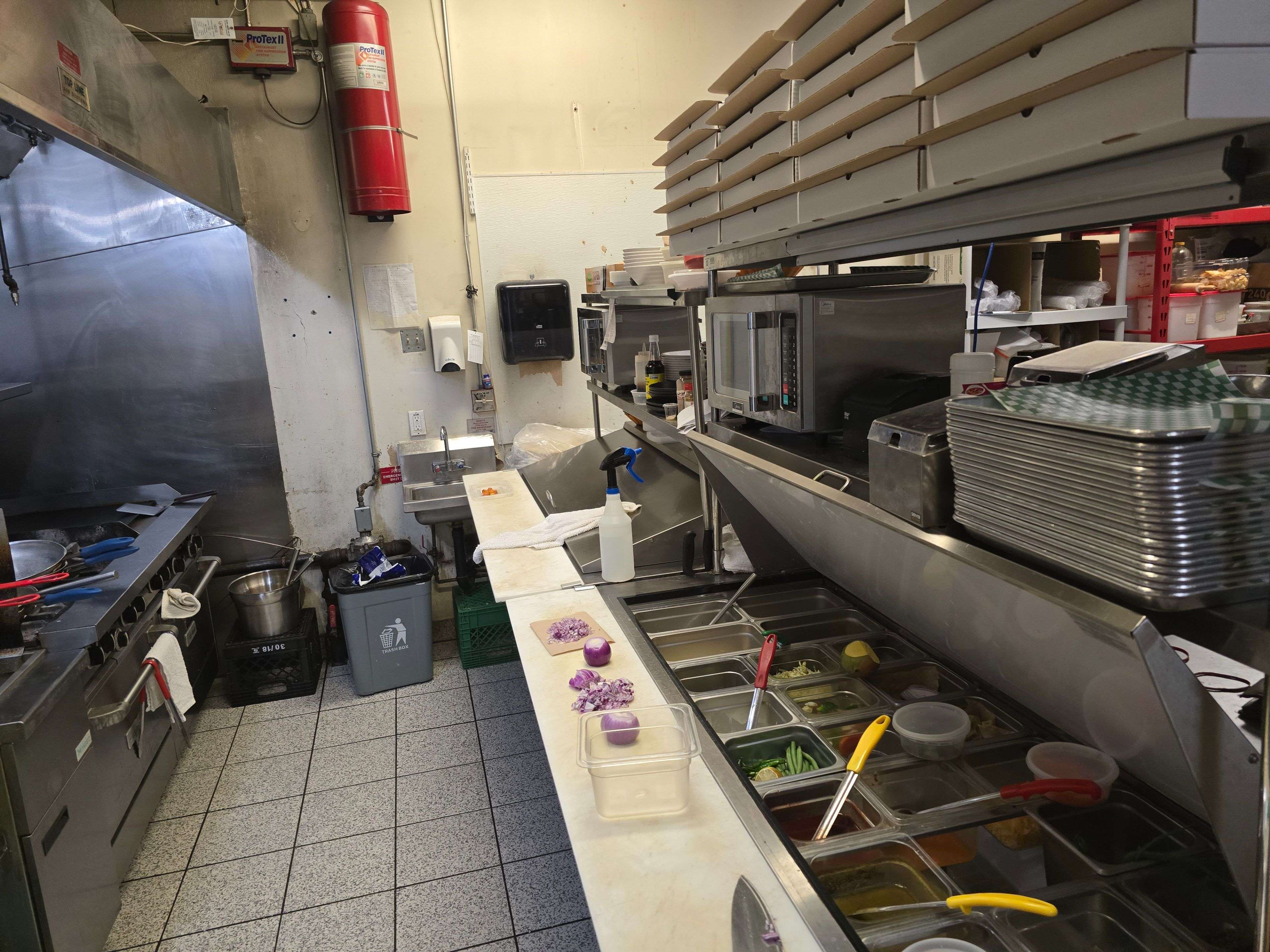 Bradford West Gwillimbury, ON L3Z 2B2,16 Holland ST