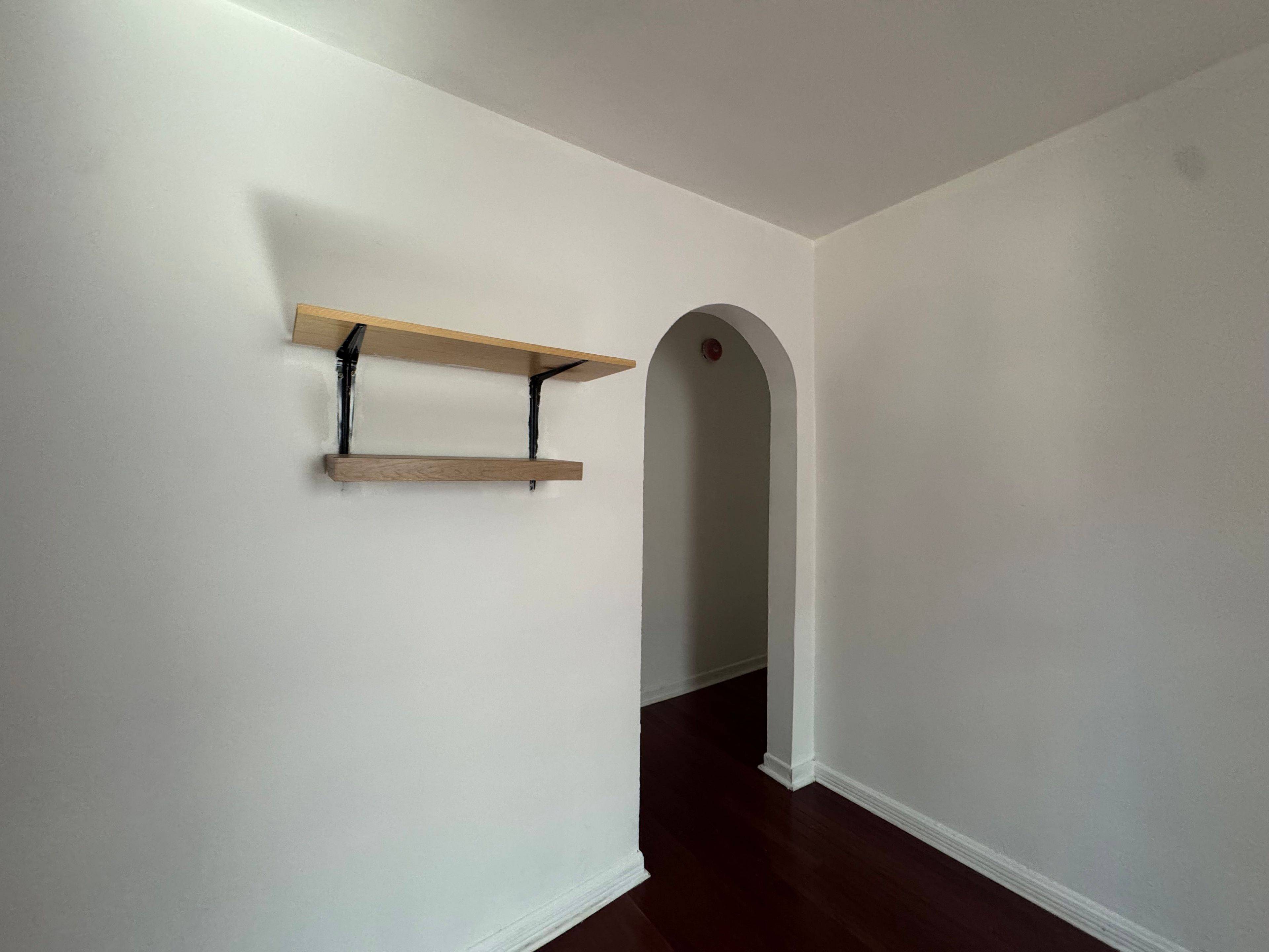 Toronto W02, ON M6P 1N1,22 Brad ST ##6