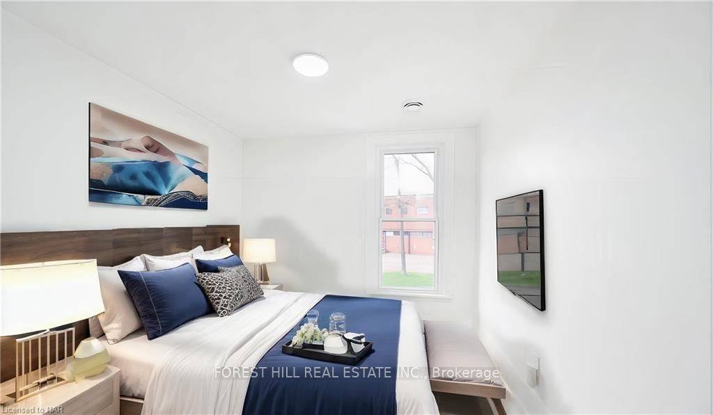 Niagara Falls, ON L2E 1C8,4710 Epworth CIR