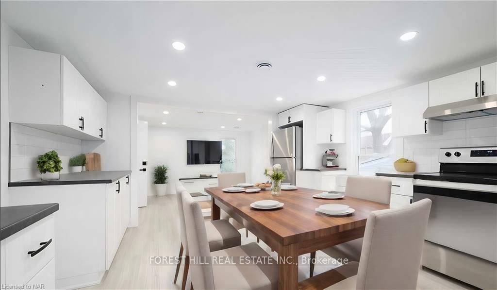 Niagara Falls, ON L2E 1C8,4710 Epworth CIR