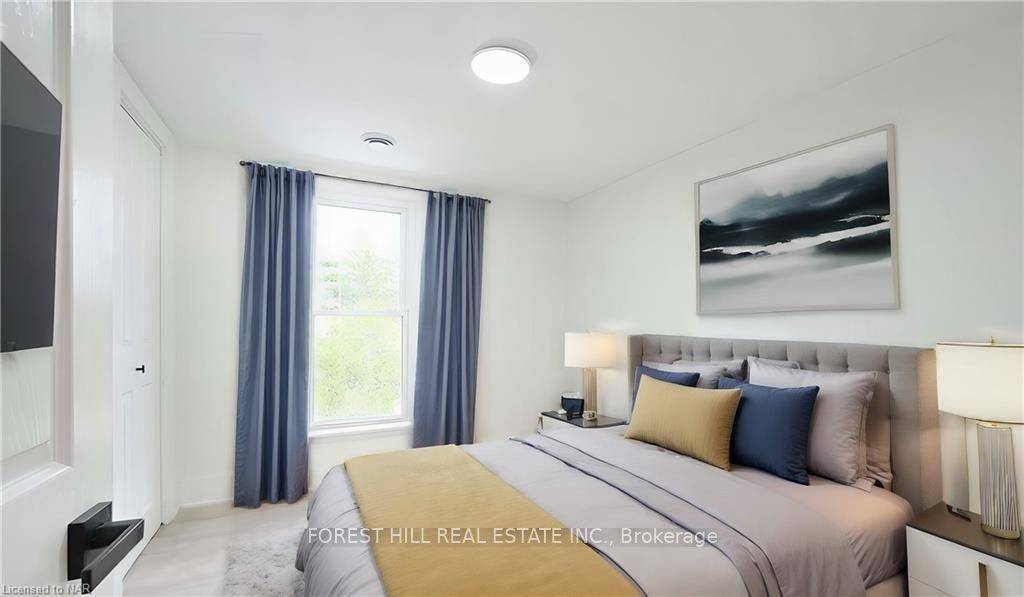 Niagara Falls, ON L2E 1C8,4710 Epworth CIR