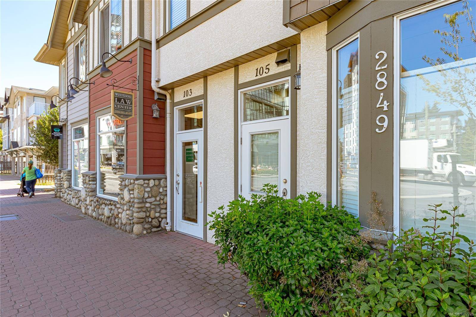 Langford, BC V9B 3V5,2849 Peatt Rd #103