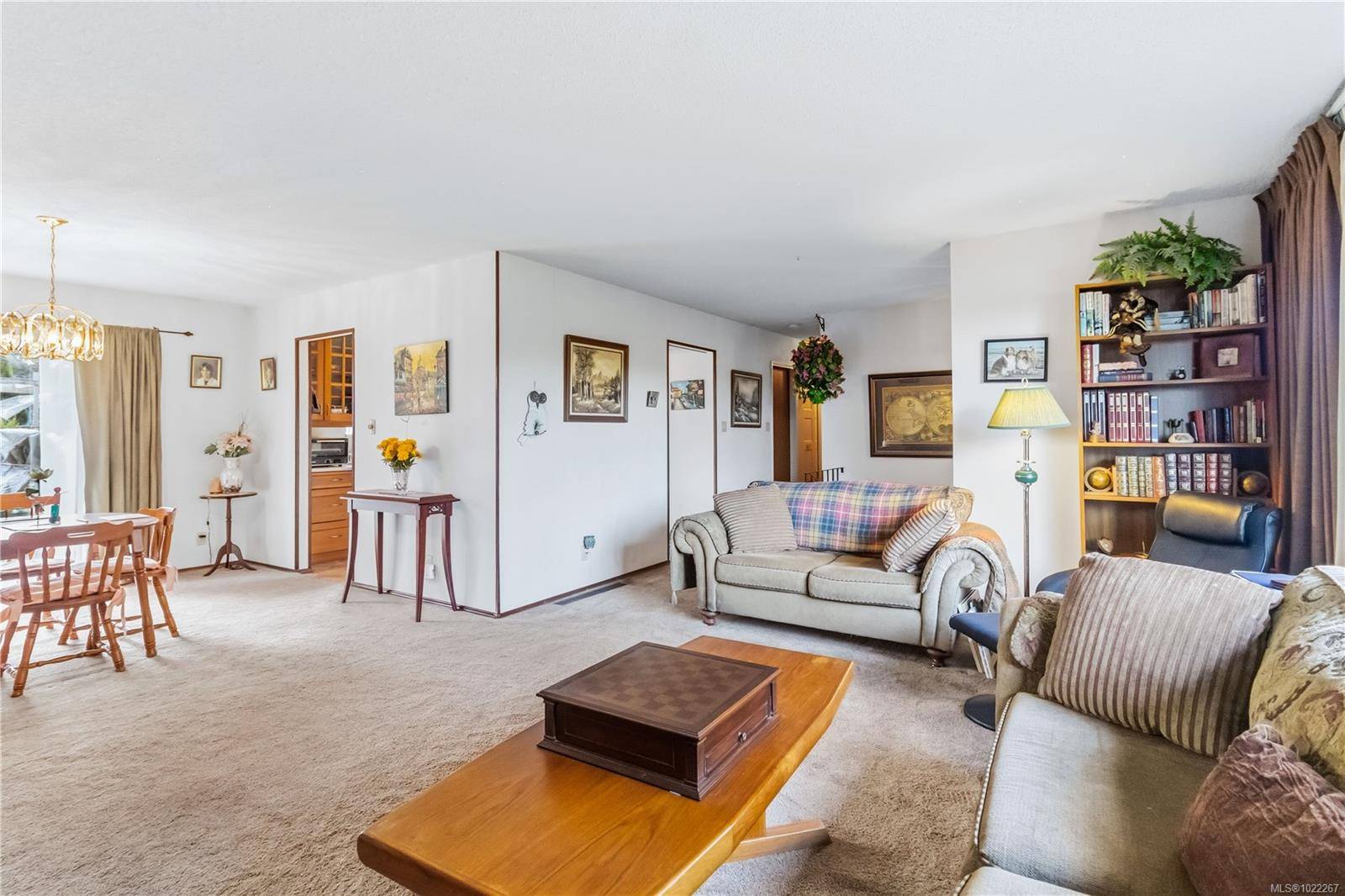 Central Saanich, BC V8M 1V8,1969 Blackthorn Dr