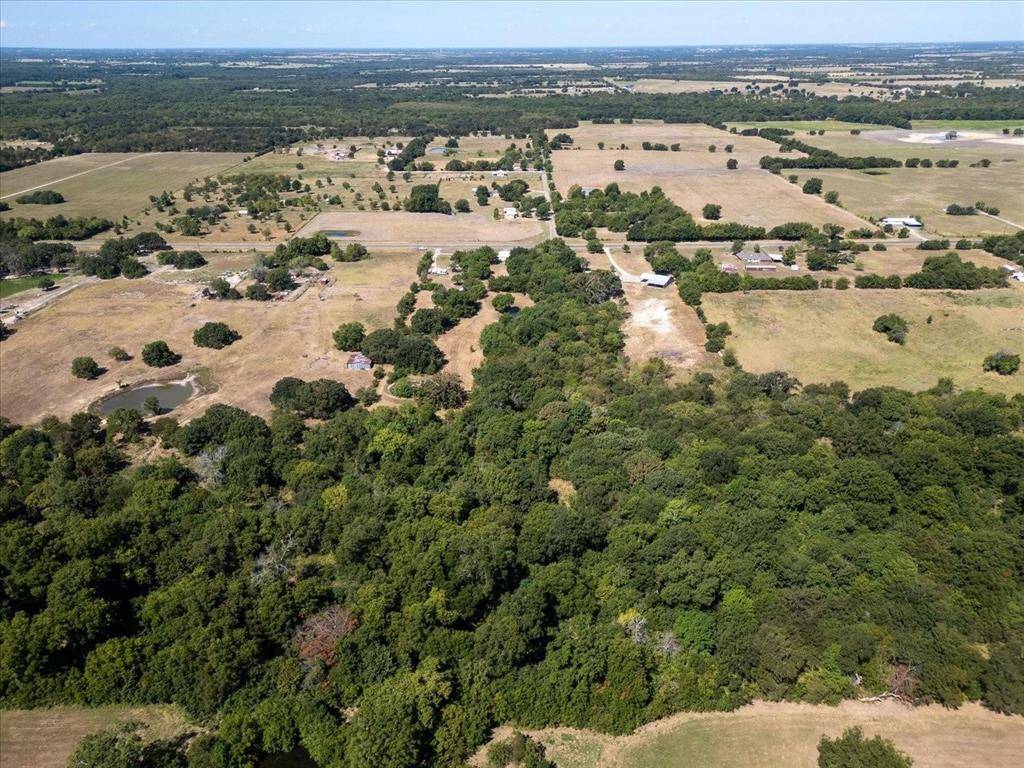 7513 Hwy 34, Wolfe City, TX 75496