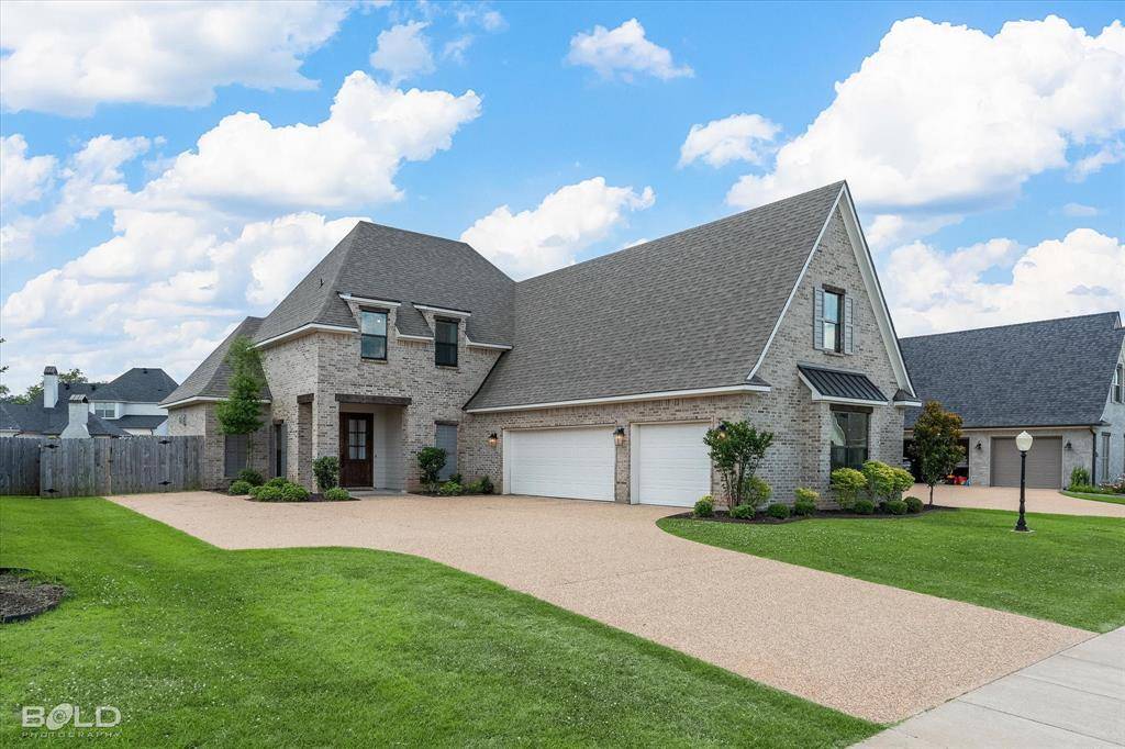 Bossier City, LA 71111,628 Dumaine Drive